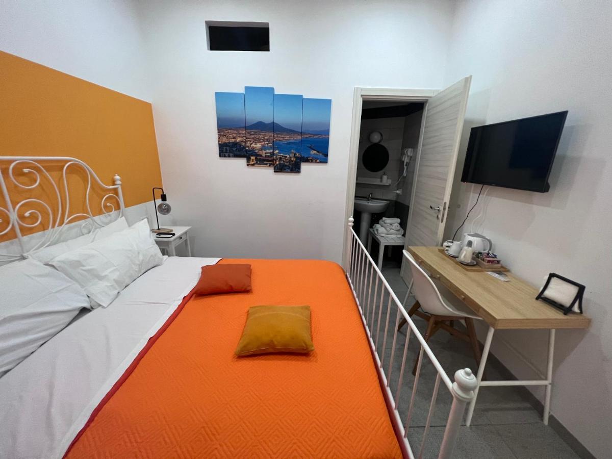 Apartment In The Center Naples Exterior photo